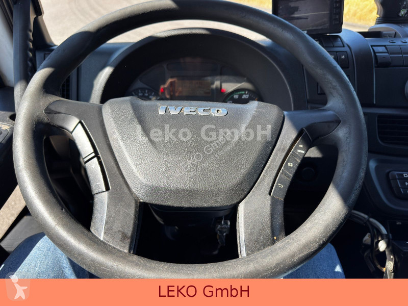 شاحنة Iveco 140 E 19 Mit Carrier Sp 850 Mt