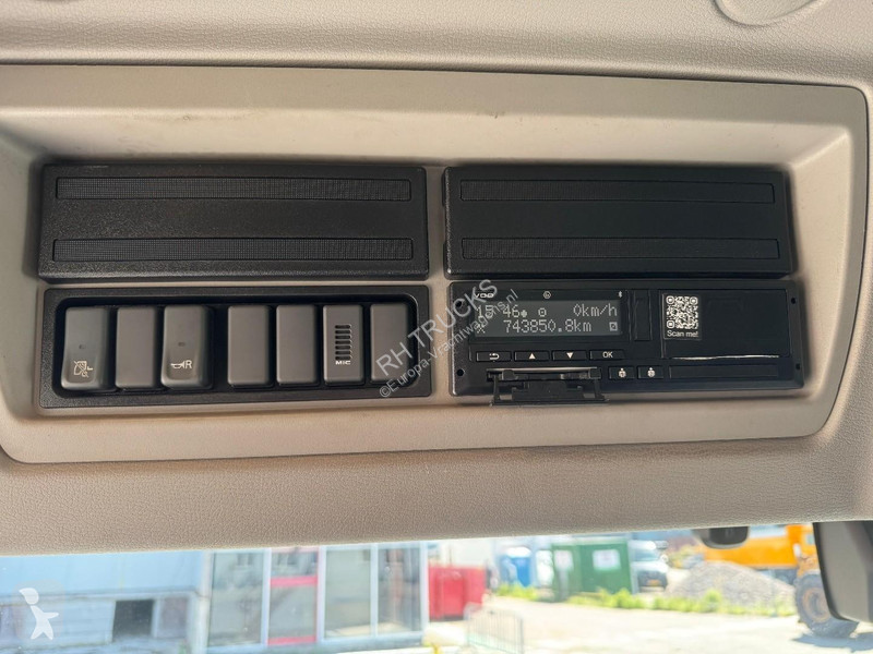 Camion Volvo 280 4X2 EURO 6 + DHOLLANDIA LIFT...