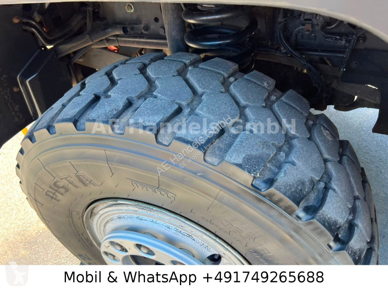 شاحنة Mercedes...