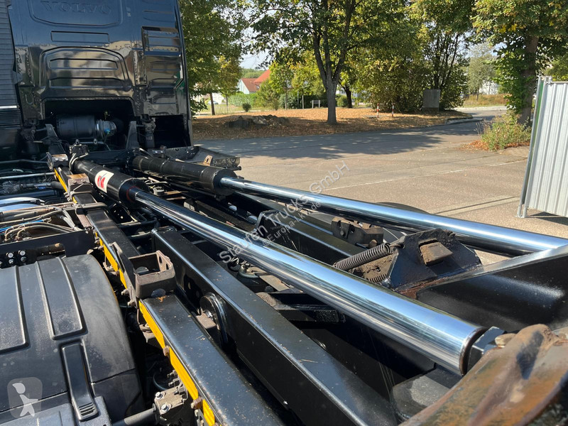 شاحنة Volvo 500  500 XL*6x2*Abrollkipper HYVA...