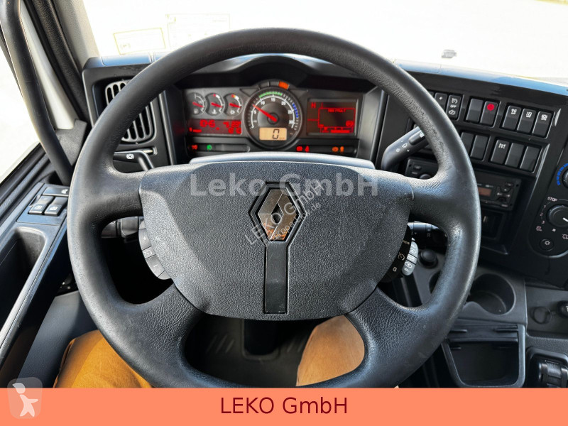 شاحنة Renault D Mit Carrier Sp 850