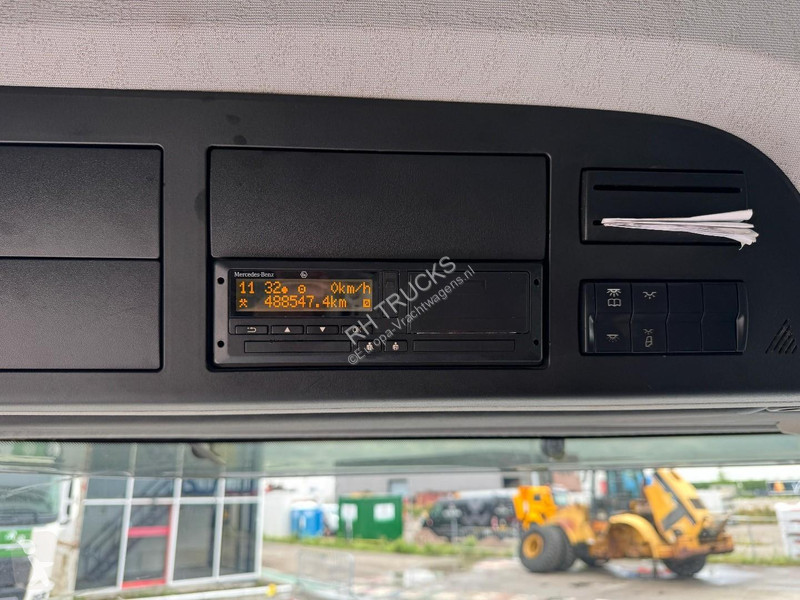 شاحنة Mercedes 1827 4X2 EURO 6 + ZEPRO 2500KG LIFT