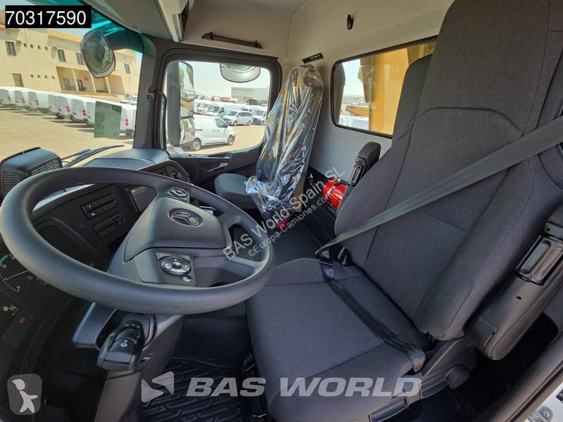 Camion Mercedes 4851 8X4 NEW!! 26m3 Tipper Full...