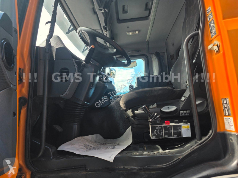 Camion Mercedes 1841 / 4X4 / 13m Hiab Kran /...
