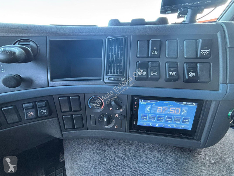Camion Volvo FM 300 6x6 FOR SALE AS CHASSIS /...