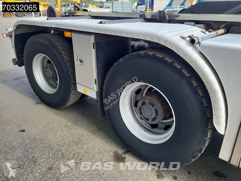 Camión Volvo 460  8X4 NL-Truck 30 tons AJK...