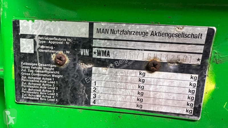Vrachtwagen MAN (MANUAL PUMP / LAMES / BIG AXLE...