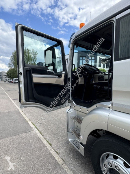 Vrachtwagen MAN 18.420 Gergen TAK 20 Absetzer...