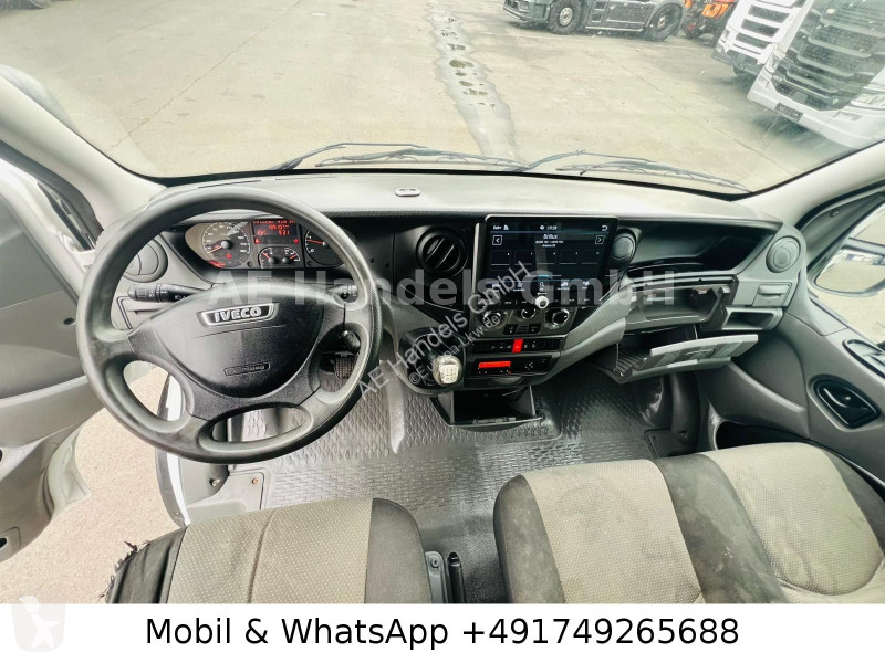 Vrachtwagen Iveco Maxi...