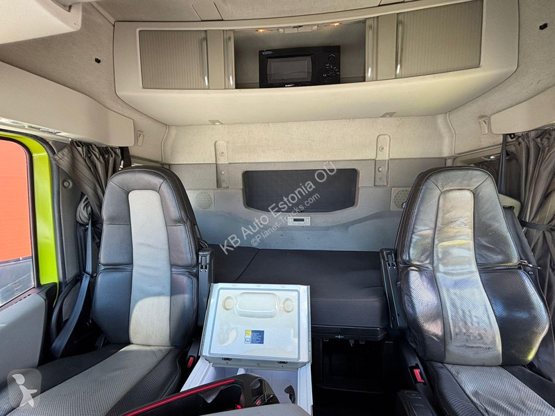 Camión Volvo 540 6x4