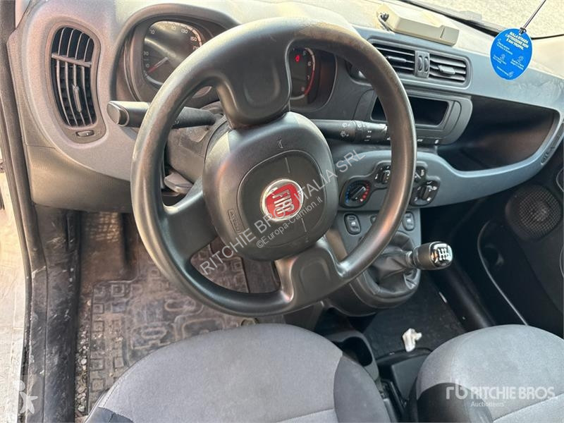 Комерційні автомобілі Fiat Panda