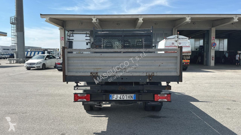 Camión Iveco DAILY 35-140 4x2