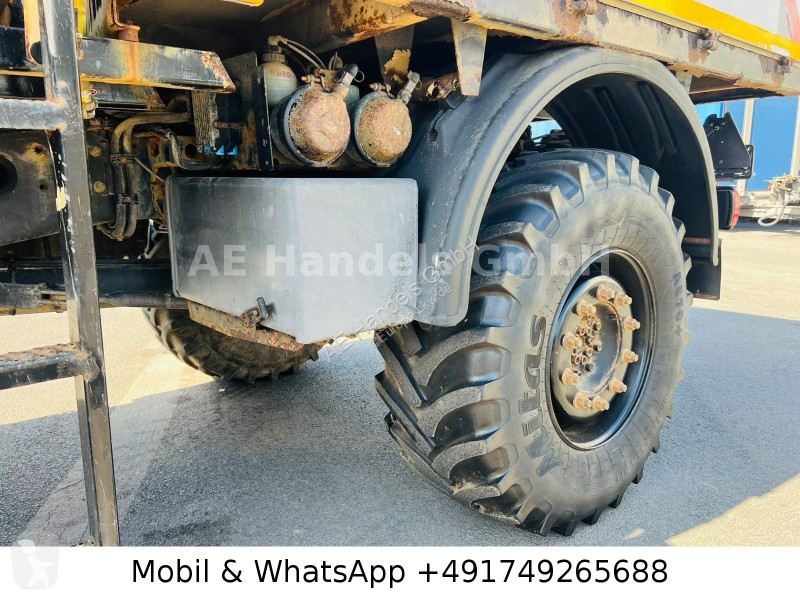 Kamion Mercedes UNIMOG 437/45 U5000 DoKa 4x4...