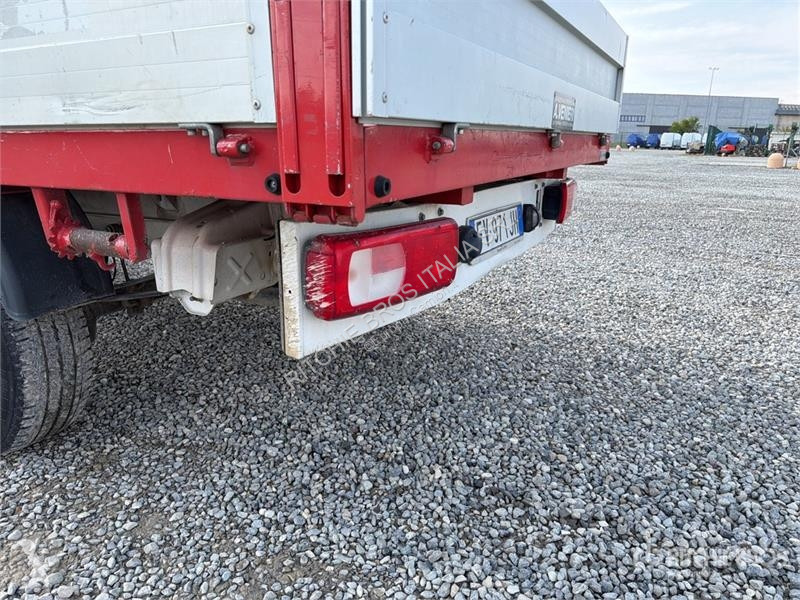 Volkswagen CRAFTER 35 Flatbed Truck truck