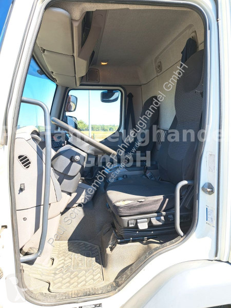 Camión DAF 220 FA*LBW*AHK