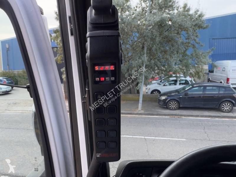 Camión Mercedes 2545