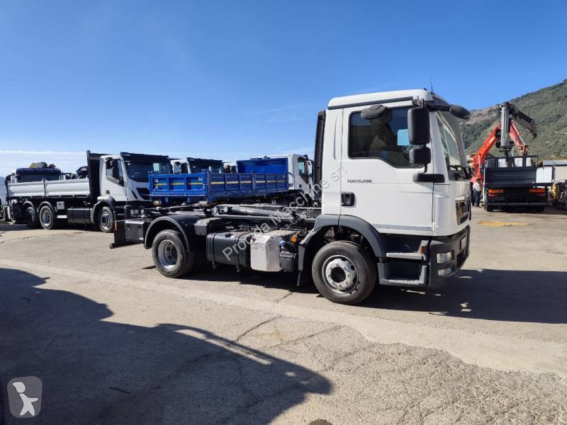 Kamion MAN 15.290