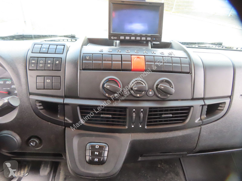 Teherautó Iveco 160 E 25