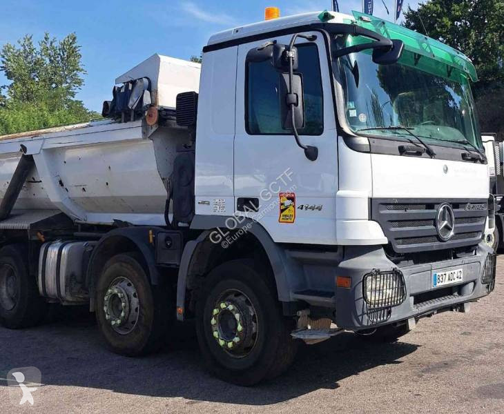 Camión Mercedes 4141