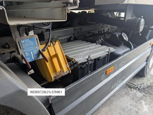 Teherautó Mercedes LKW Tankfahrzeug