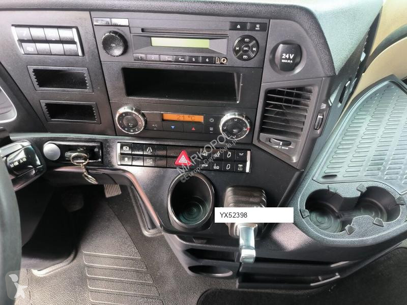 Teherautó Mercedes Firanka