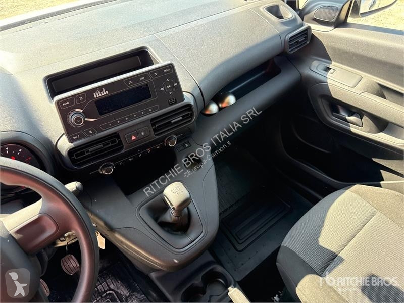 Camión Toyota Proace CITY 1.5D 100CV S&S MT L2...