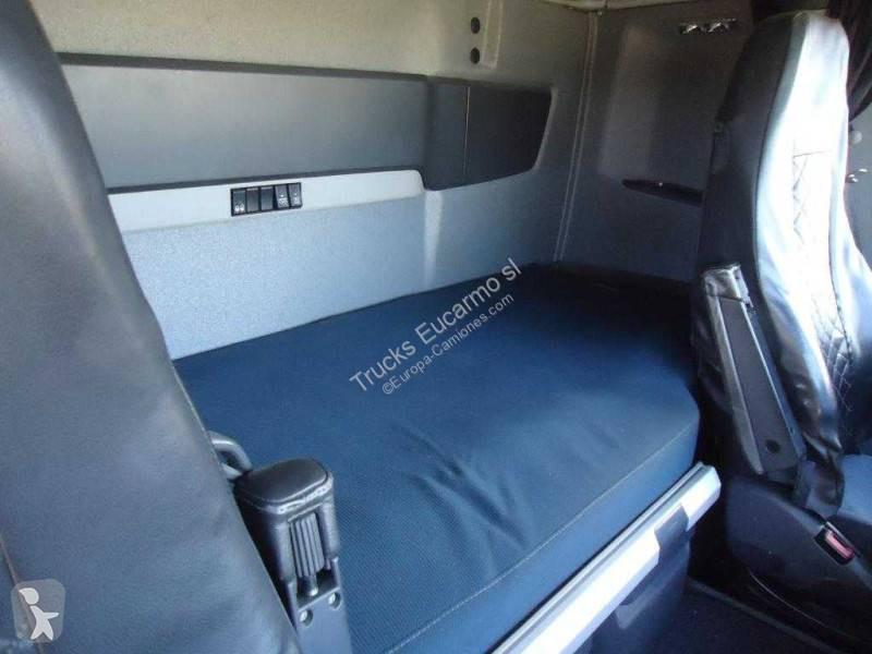 Camión Volvo 540