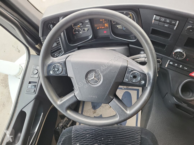 Camión Mercedes 2642