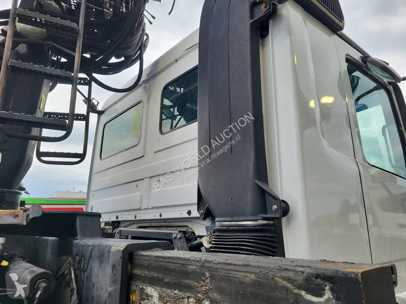 Camión Mercedes 2541