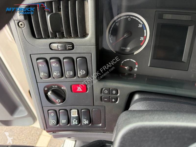 Camion Scania 410