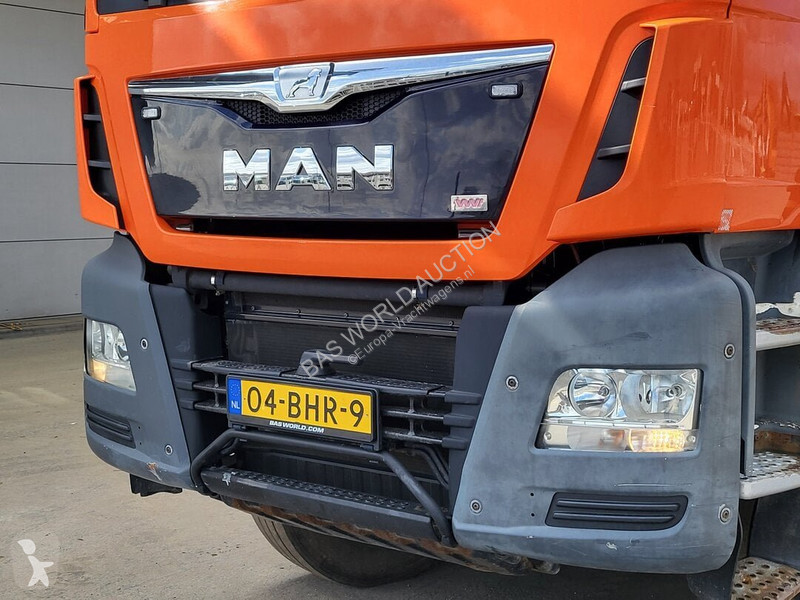 Camión MAN 41.440