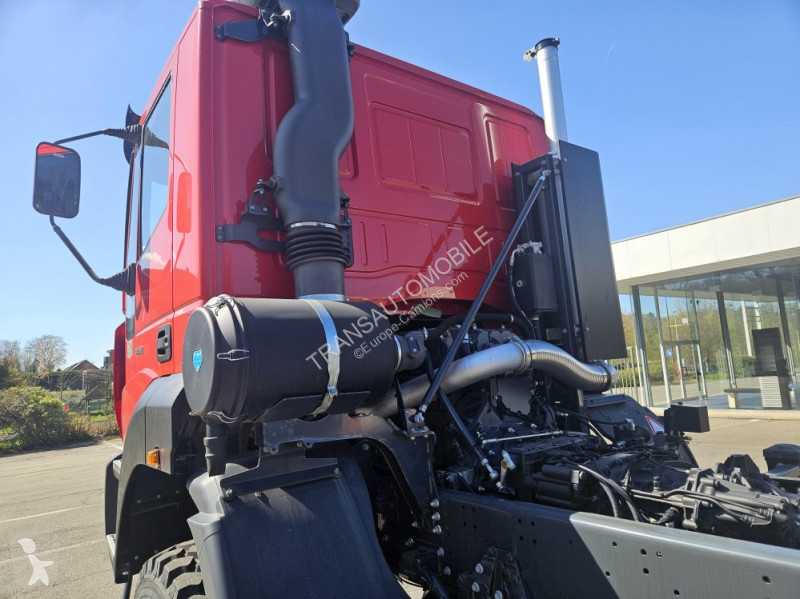 Camião Iveco 44.38 HD9