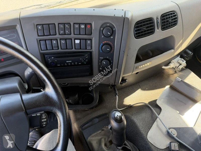 Camião Renault 370.26 (6X4)