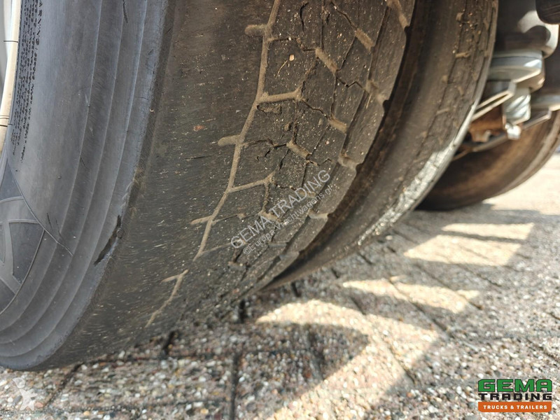 Camion Volvo 460 6x4 GlobeTrotter Euro6C - 10T...