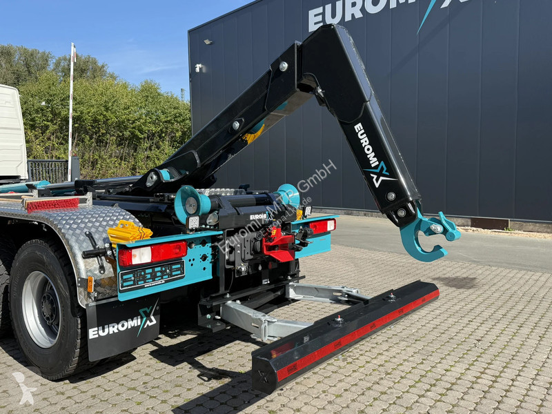 Volvo 500 13 500 8X4 13L EuromixMTP SCO 25-59...