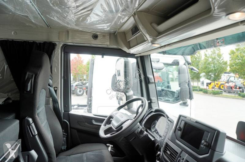 Camion Iveco 340