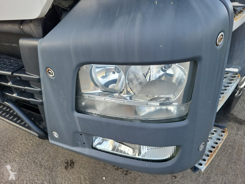Camion MAN 41.460