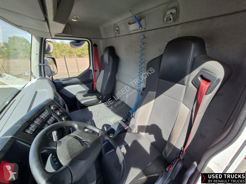 Camion Renault D Wide