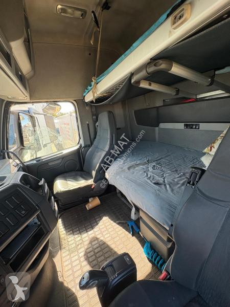 Camion Volvo 420
