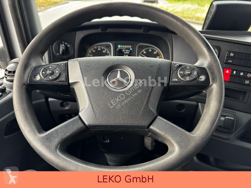 Mercedes 1218 mit Klimaanlage truck