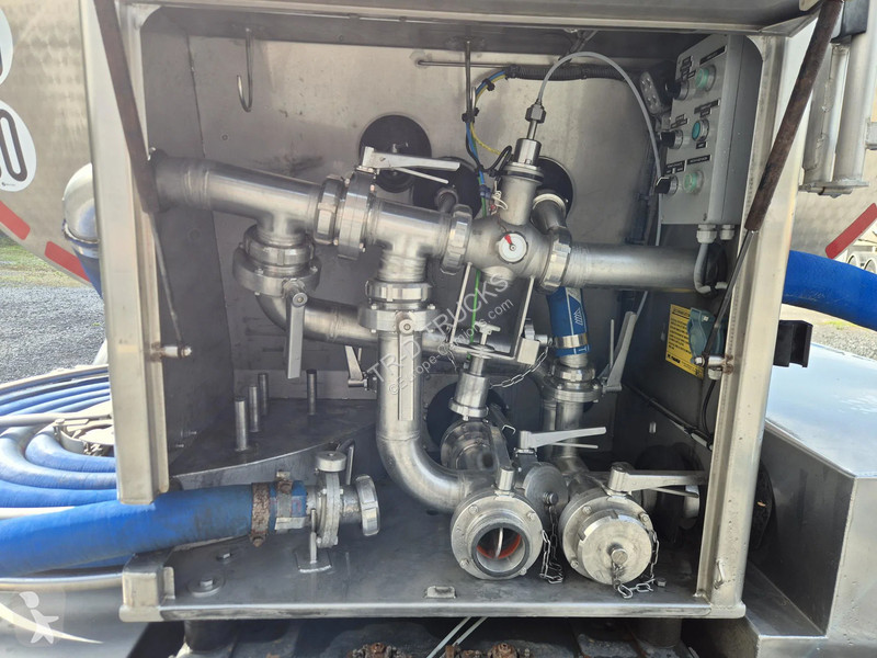 Camião Iveco 480 12000L INSULATED INOX TANK - 1...