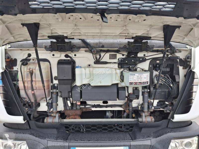 Iveco 120 E 21 truck