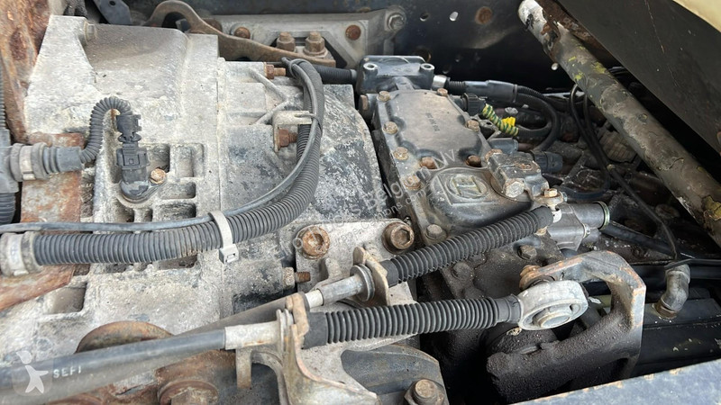 Camión Renault 420 (BOITE MANUELLE / 6X2 /...