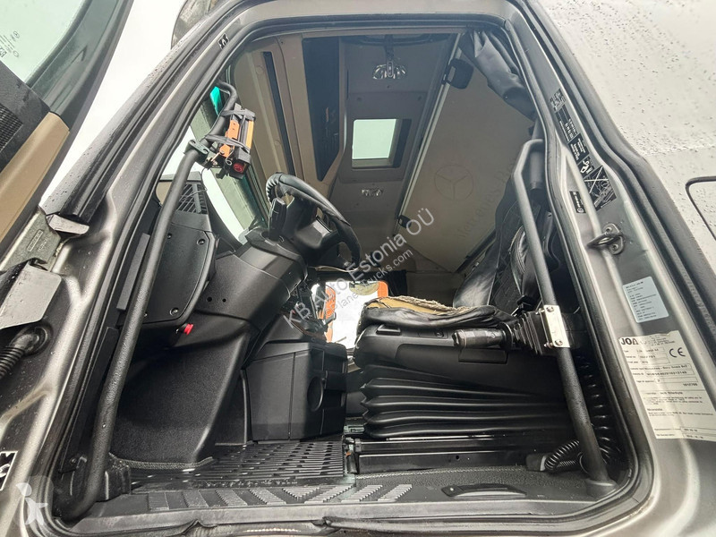 Lastbil Mercedes 2553 6x2*4 FOR SALE AS CHASSIS