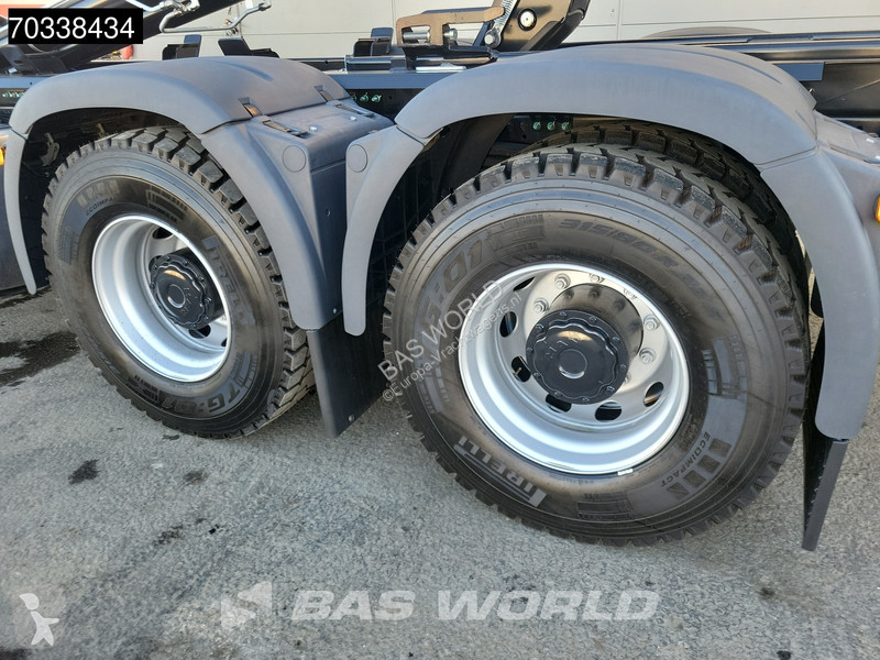 MAN 26.520 6X4 NEW! HIAB OPT20S56...