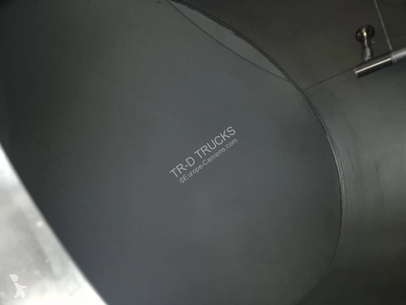 Kamion Volvo FMX 370 16000L INSULATED INOX TANK...