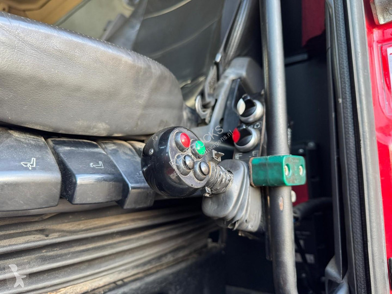 Lastbil Scania R560 8X2 + HIAB 166E 4 HIPRO +...