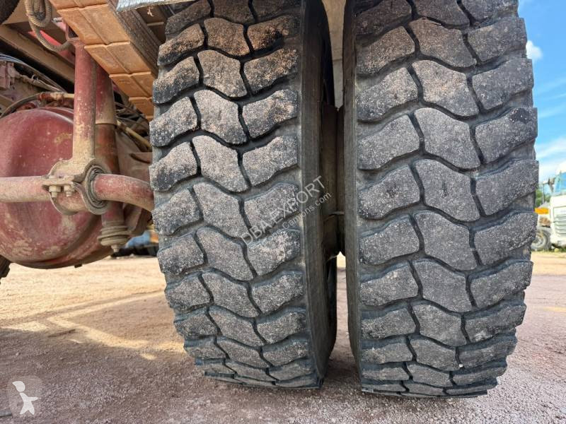 Iveco 190E24 truck
