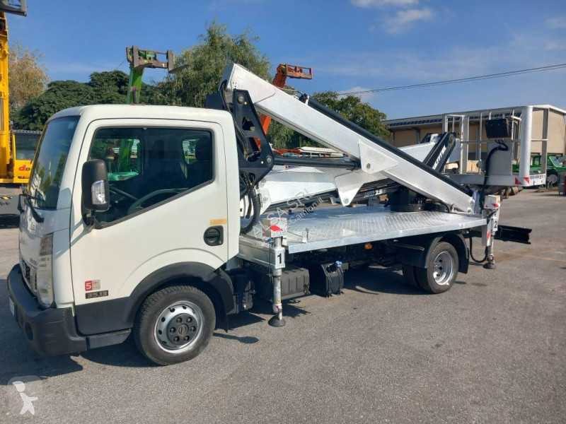 Nissan mx250 truck