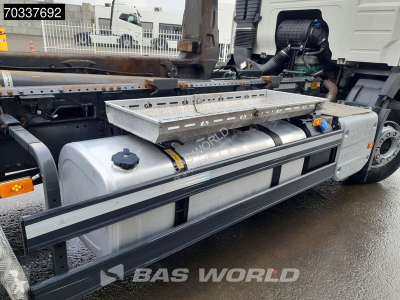 Volvo 460 6X2 Meiller RS26 67K containersystem...